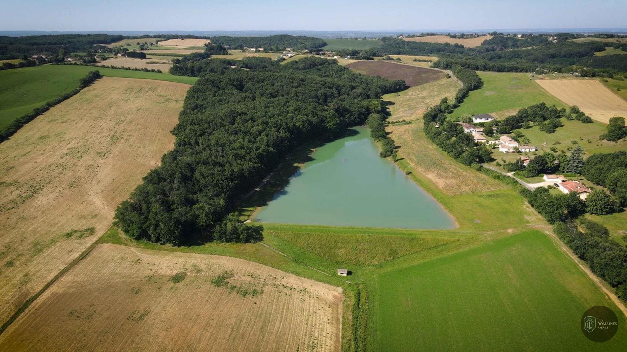 Chambre du domaine Ô Domaine du Roussilon en Occitanie - séminaire tarn-et-garonne