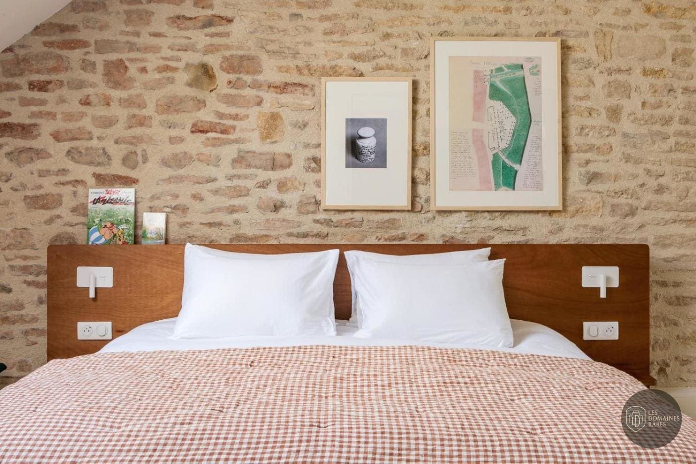 Chambre de l'hôtel ALFRED HOTELS – Beaune à Beaune en Bourgogne-Franche-Comté - séminaire côte-d'or