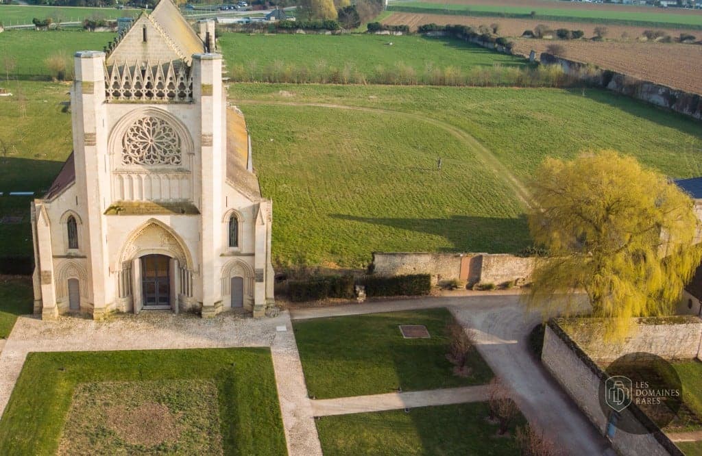Vue extérieure de l'abbaye Abbaye d'Ardenne en Normandie