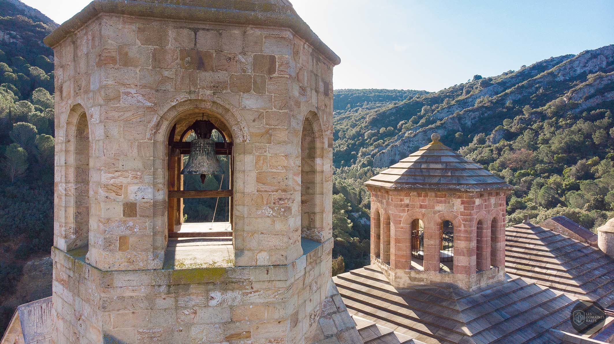 Vue extérieure de l'abbaye Abbaye de Fontfroide à Narbonne en Occitanie