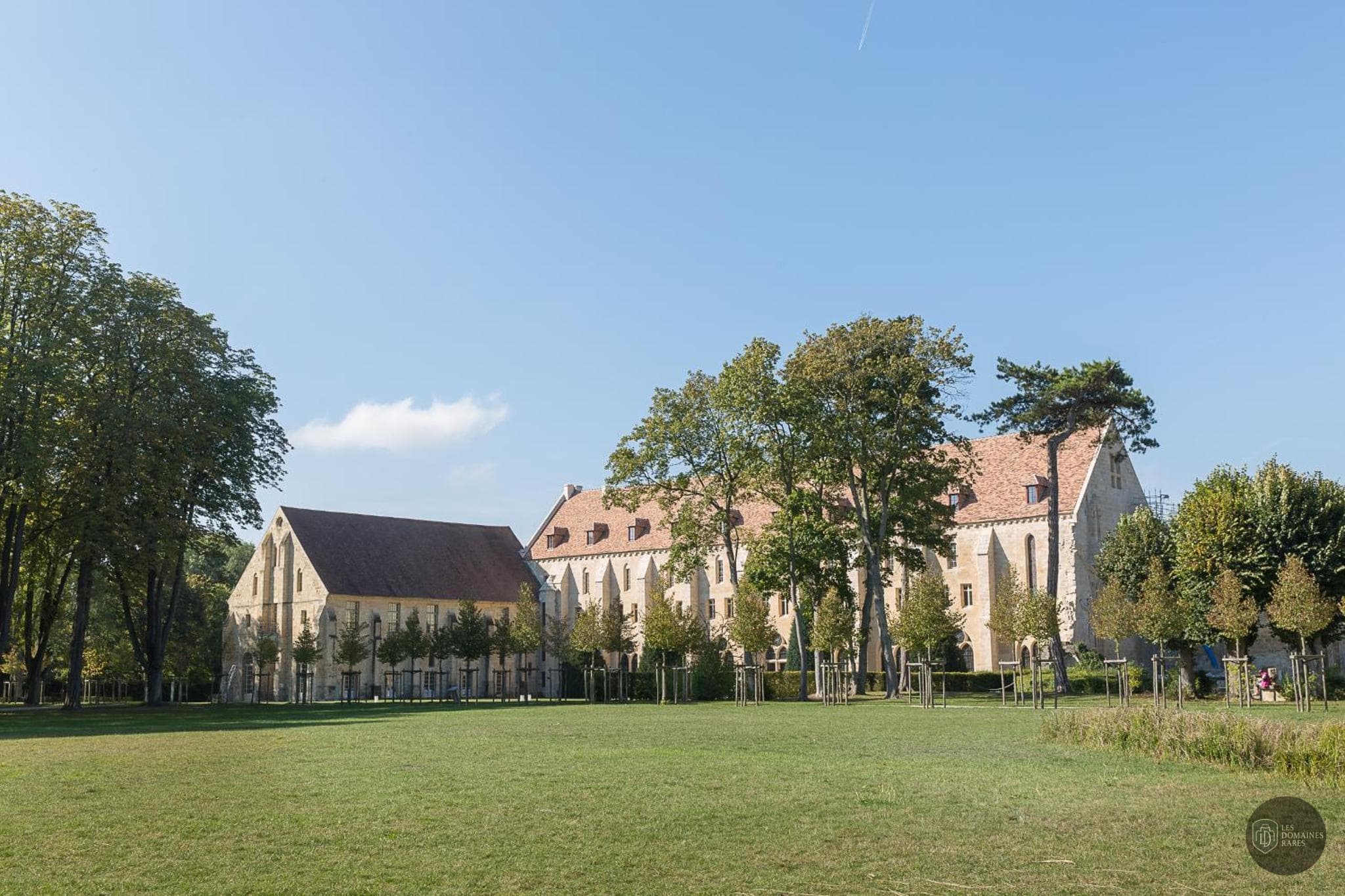 Vue extérieure de l'abbaye Abbaye de Royaumont en Île-de-France