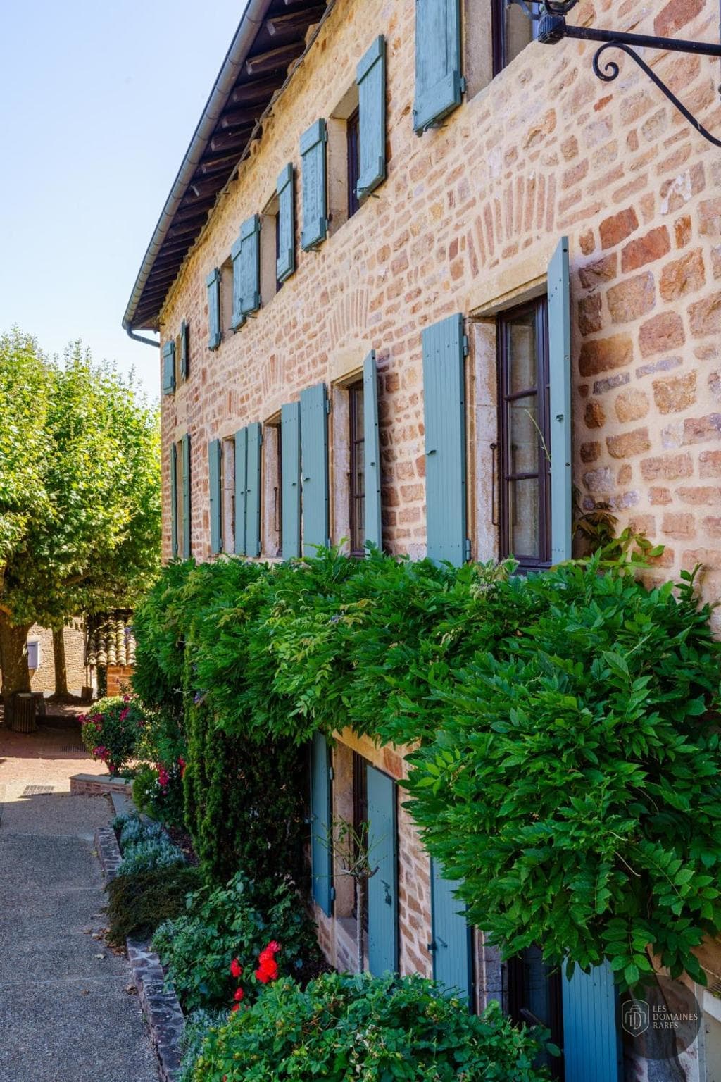 Academie Fratellini — Extérieur