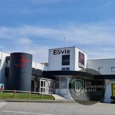 Vue extérieure du lieu Act'Office à Laval en Pays de la Loire