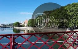 Vue extérieure du lieu Actua Karting à Lyon en Auvergne-Rhône-Alpes
