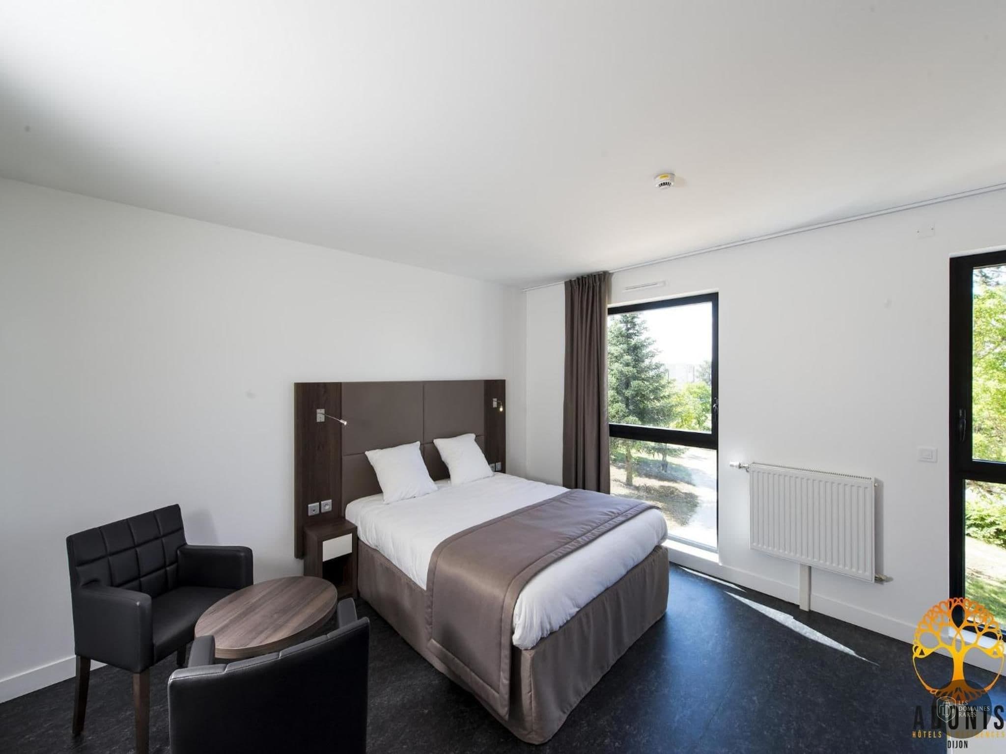 Chambre de l'hôtel Adonis Dijon à Dijon en Bourgogne-Franche-Comté - séminaire côte-d'or