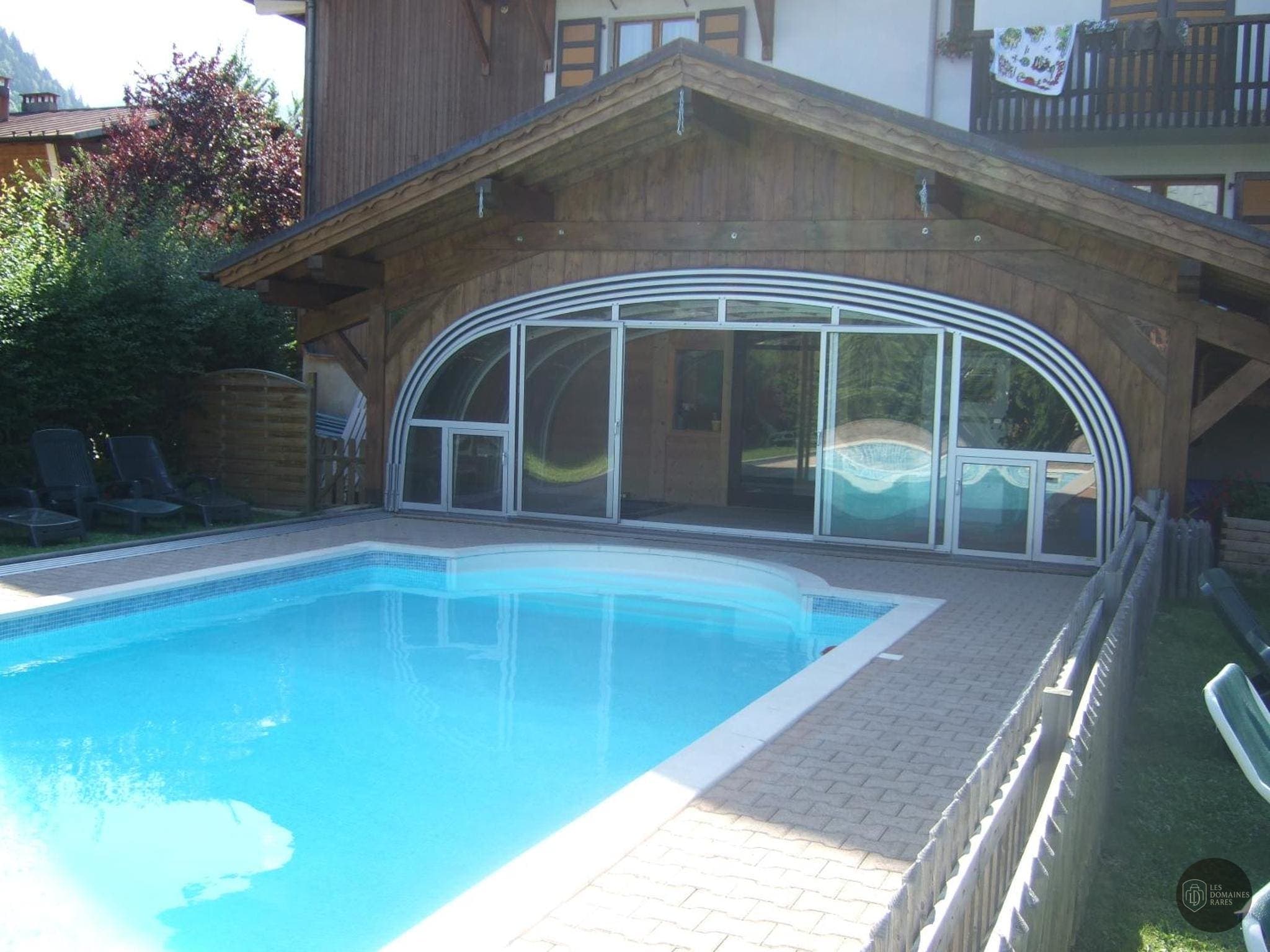 Piscine et activités de l'hôtel Alpen Roc à La en Auvergne-Rhône-Alpes