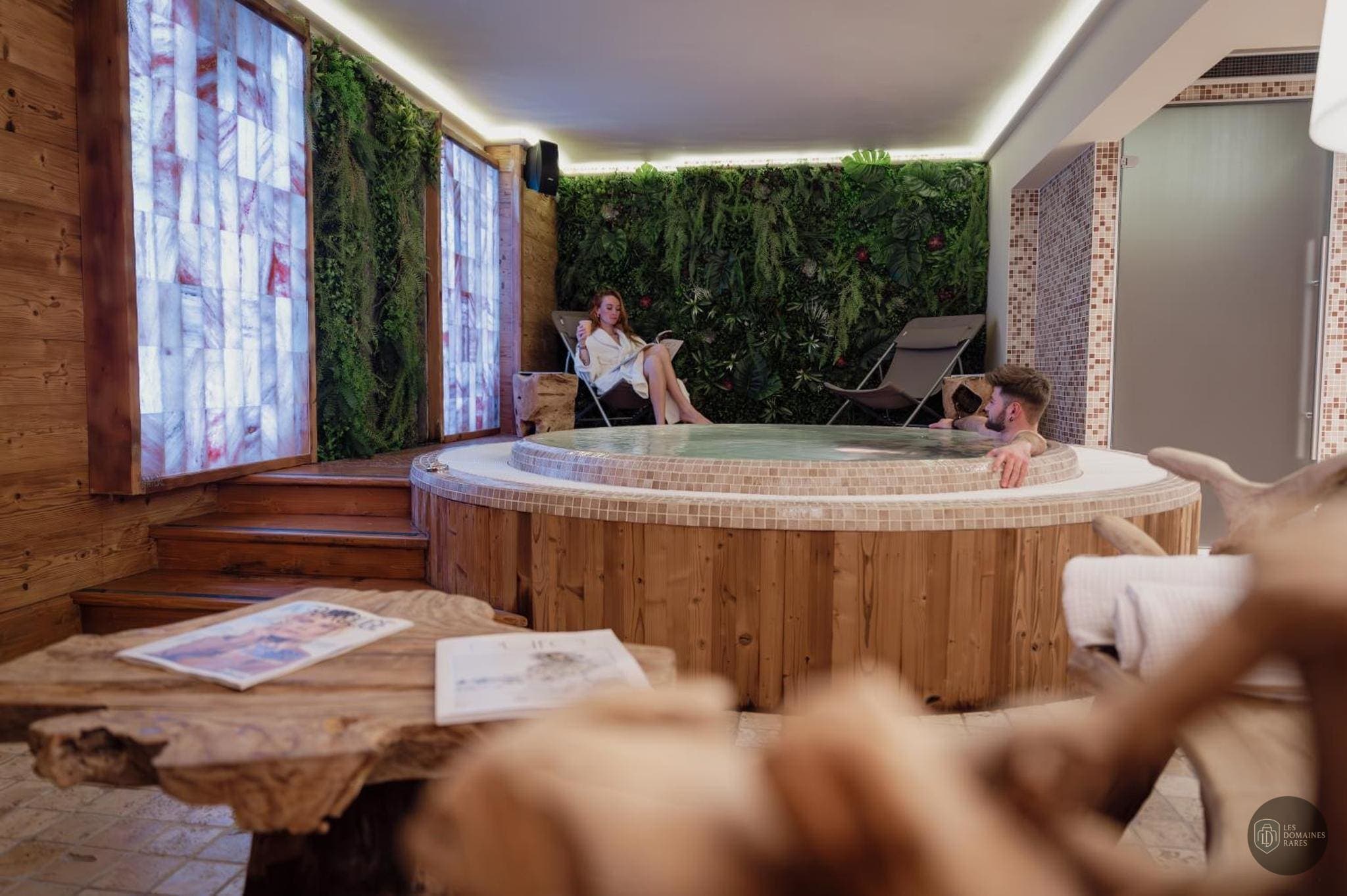 Espace intérieur de l'hôtel Alpen Ruitor à Les en Auvergne-Rhône-Alpes
