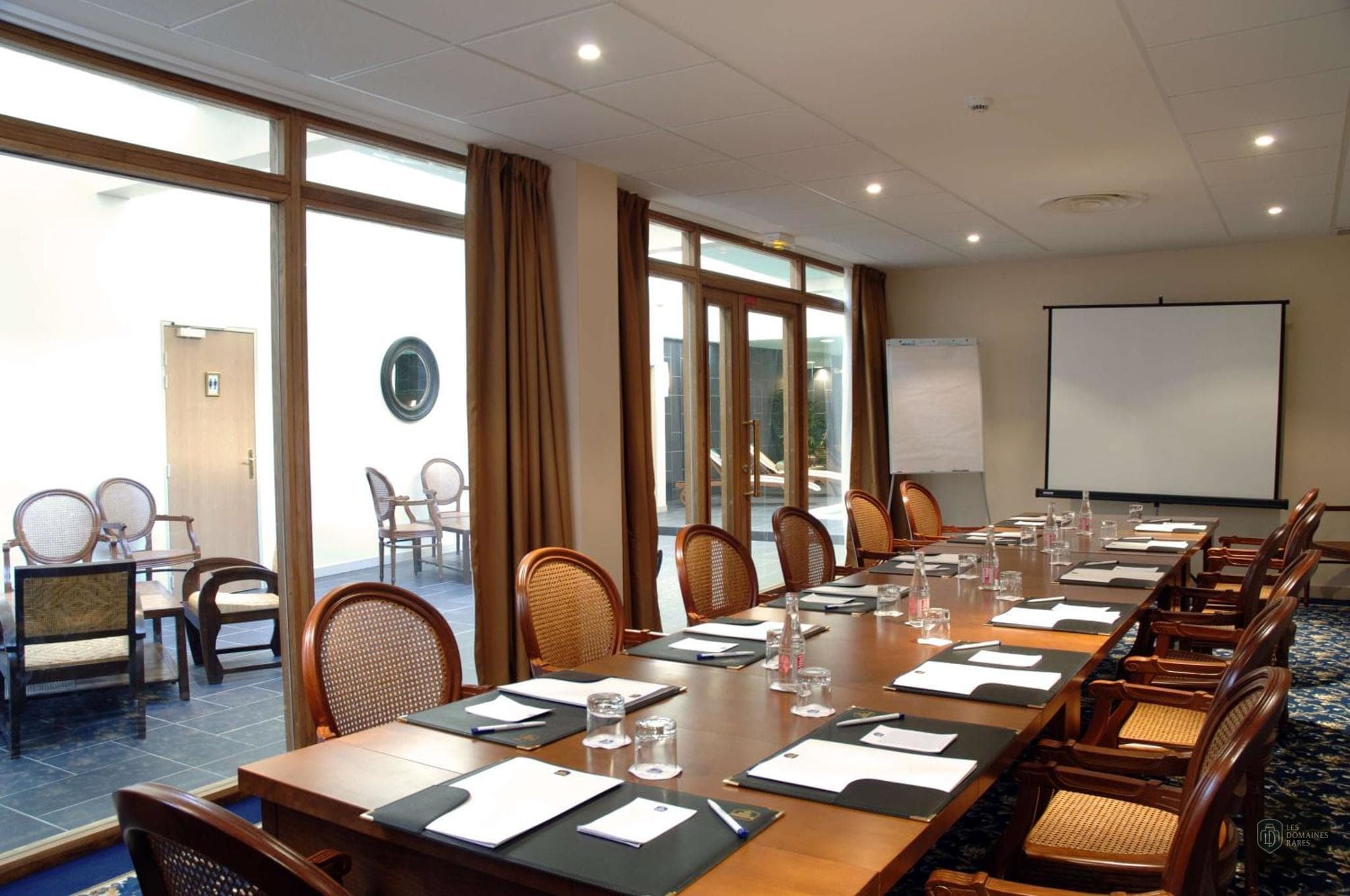 Salle de réunion 1 de l'hôtel Amiral Hotel à Paris en Île-de-France