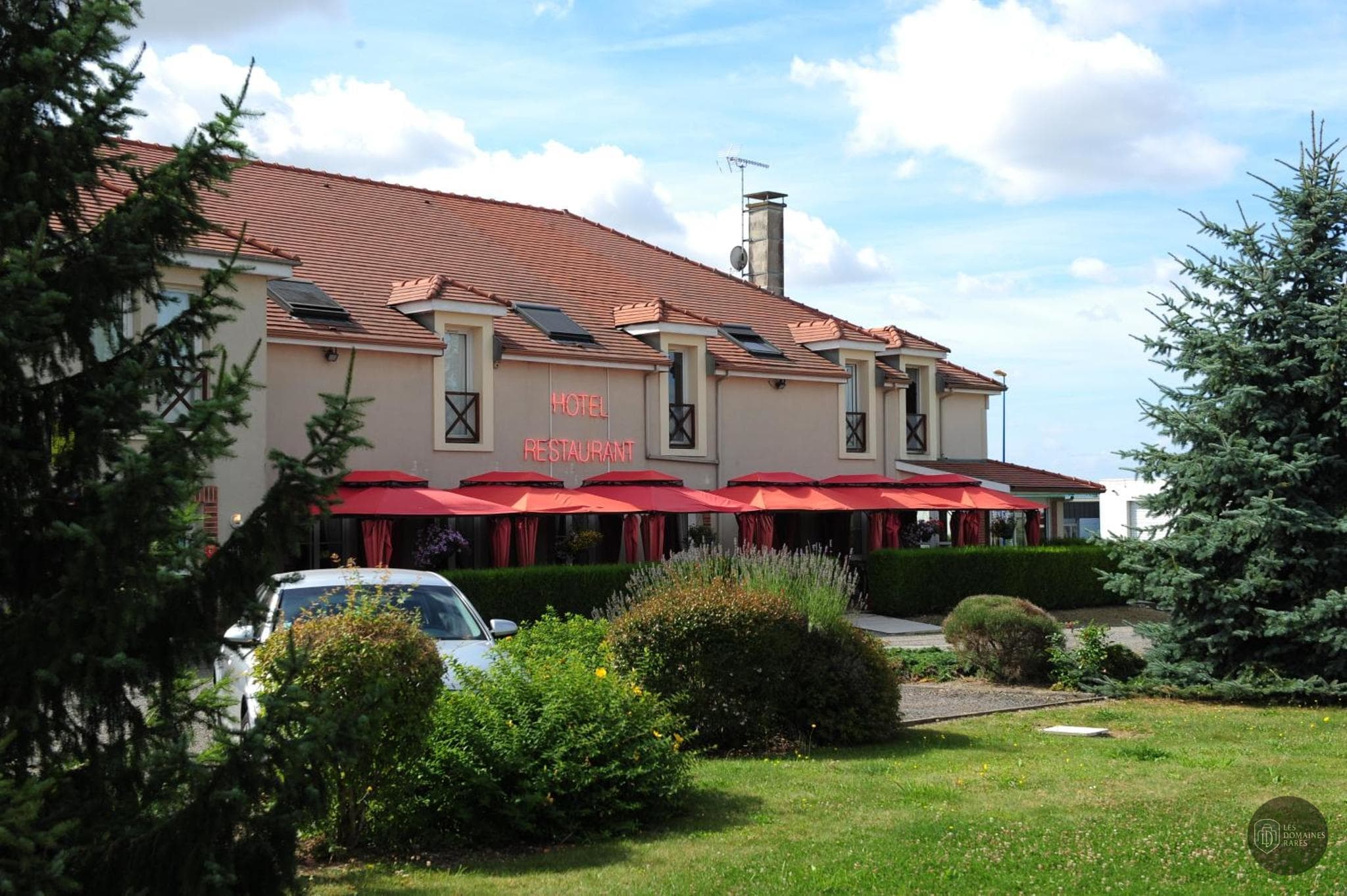 Vue de l'hôtel Argonne Hôtel à Vouziers en Grand Est