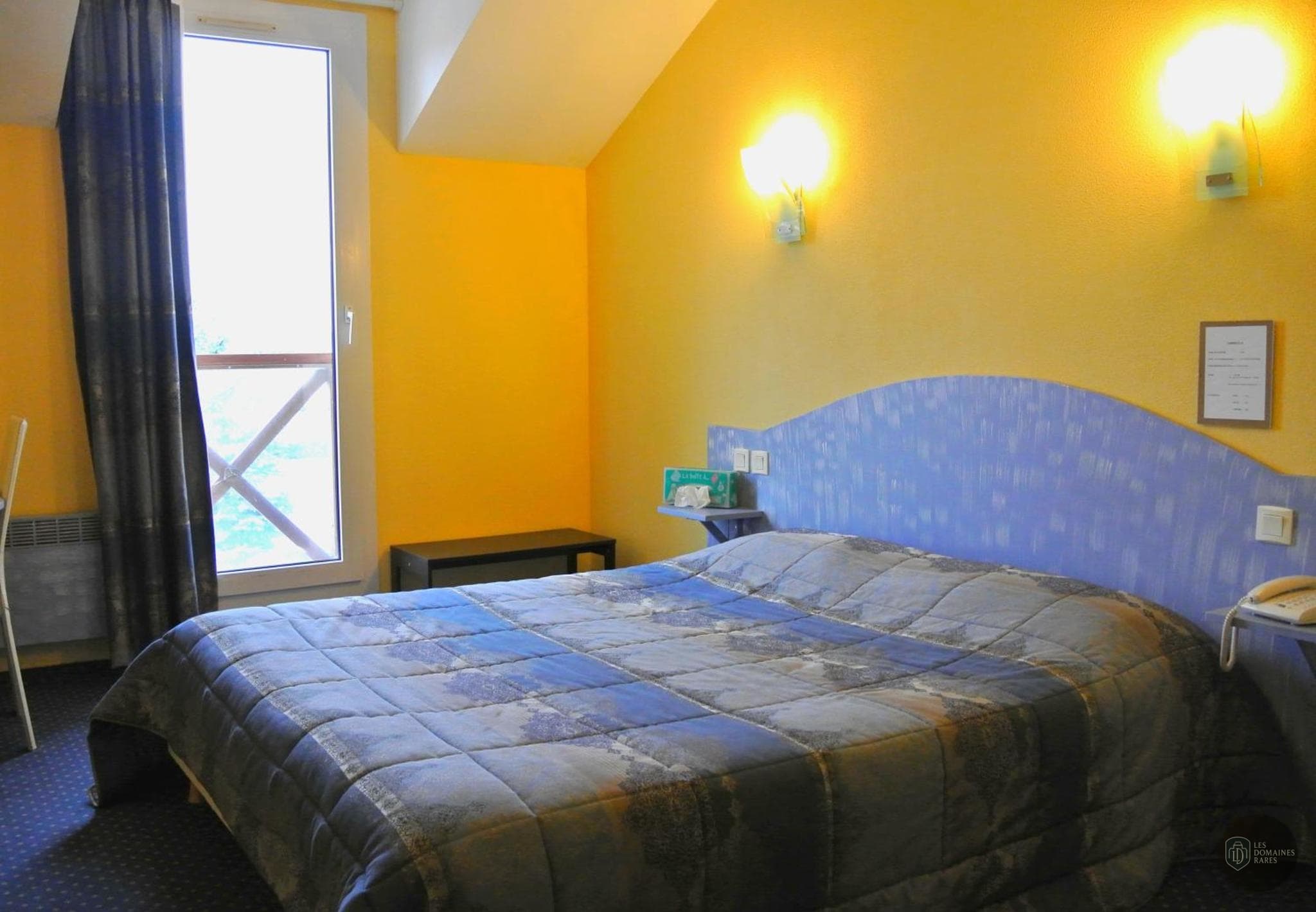 Chambre de l'hôtel Argonne Hôtel à Vouziers en Grand Est