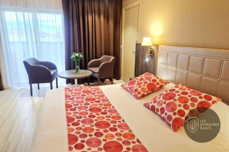 Chambre de l'hôtel Ariane Hôtel en Provence-Alpes-Côte d'Azur