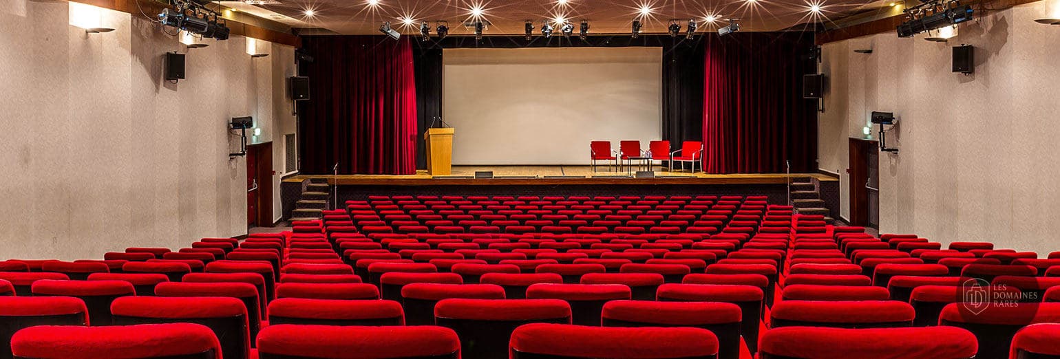 Salle de réunion 1 de l'hôtel Asiem à Paris en Île-de-France