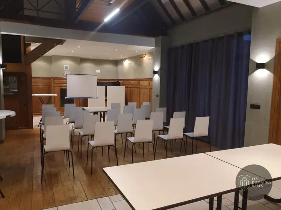 Salle de réunion 1 du lieu Au 751 à Mérignies en Hauts-de-France