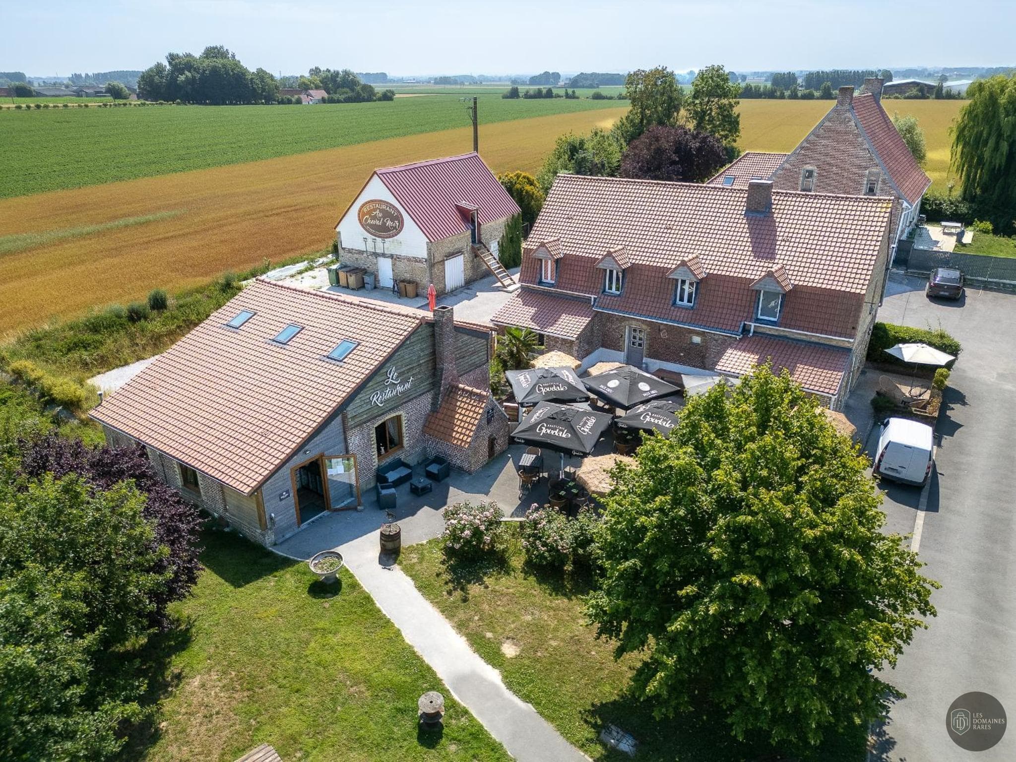 Vue extérieure du lieu Au Cheval Noir à Hoenheim en Grand Est