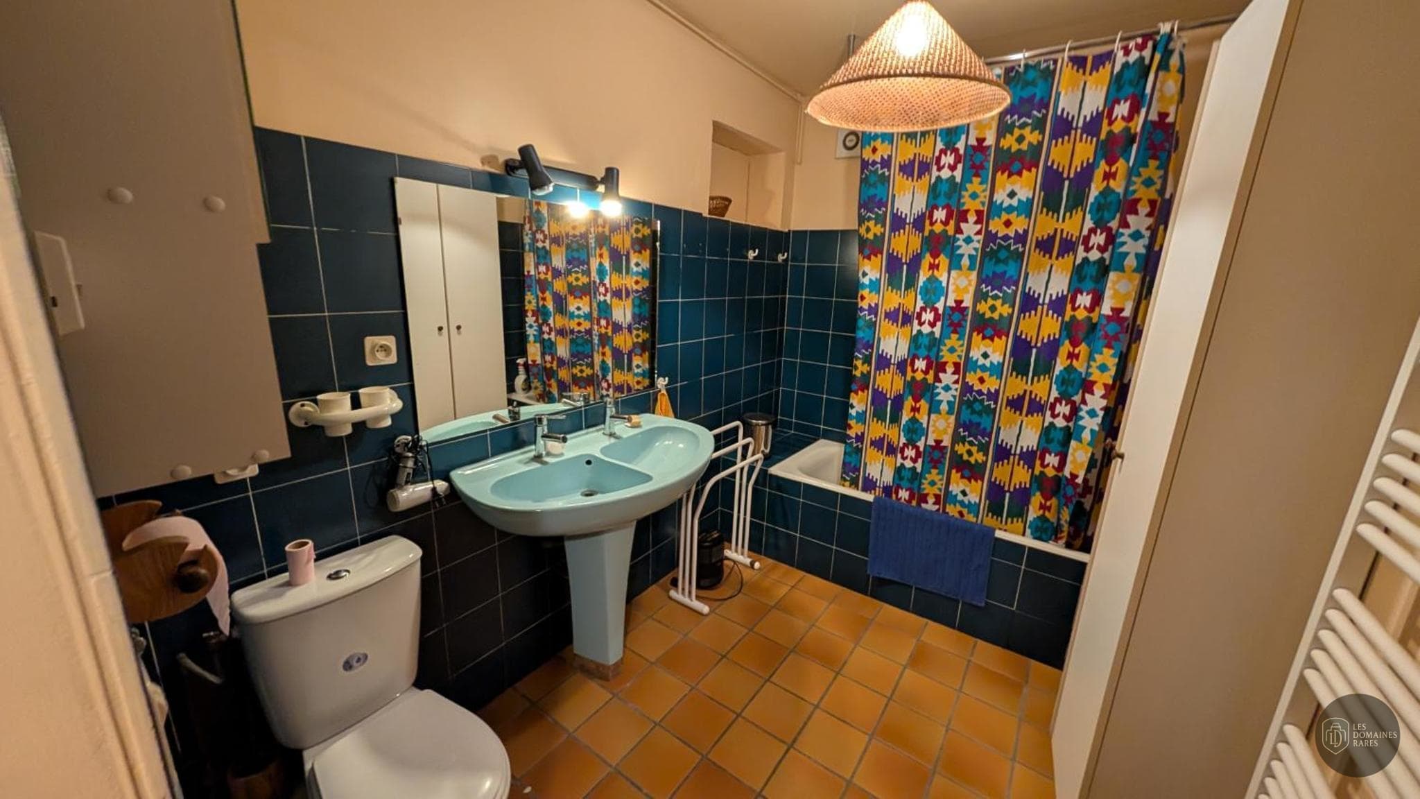 Salle de bain de l'hôtel Au Coin du Feu à Megève en Auvergne-Rhône-Alpes