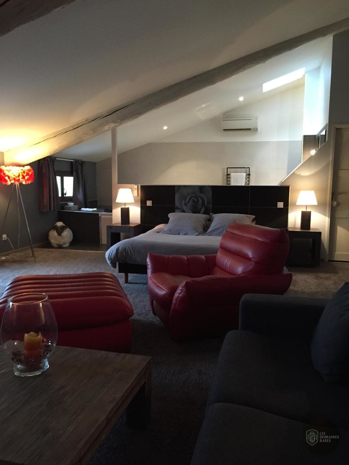 Chambre de l'hôtel Au Lavoir à Colombiers en Occitanie