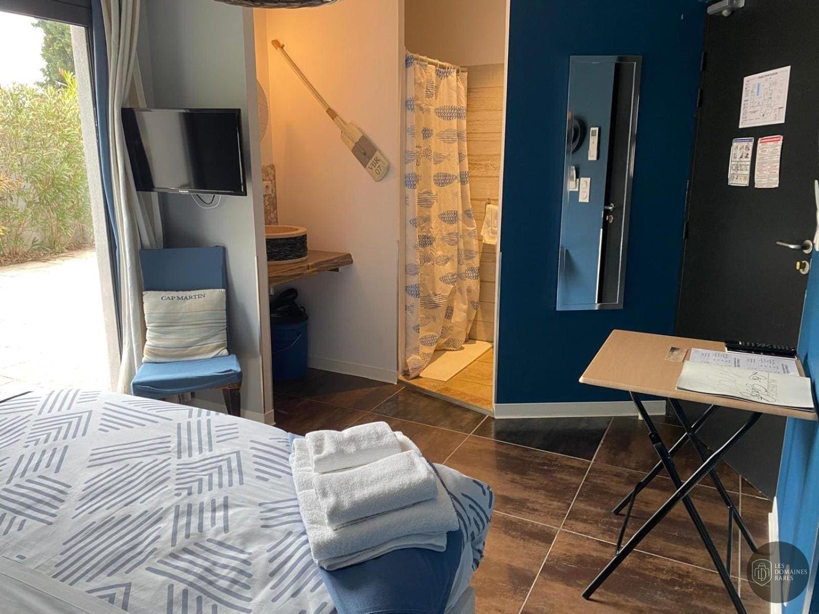 Vue extérieure de l'auberge Auberge Les Galets à Peyruis en Provence-Alpes-Côte d'Azur