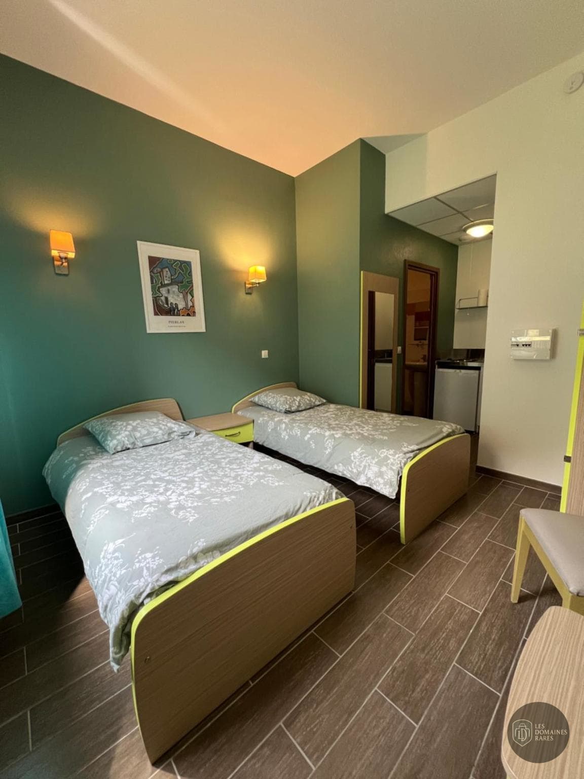 Chambre de l'auberge Auberge Lou Meou à Lauris en Provence-Alpes-Côte d'Azur - séminaire lauris france coordonnées gps latitude : 43.757469