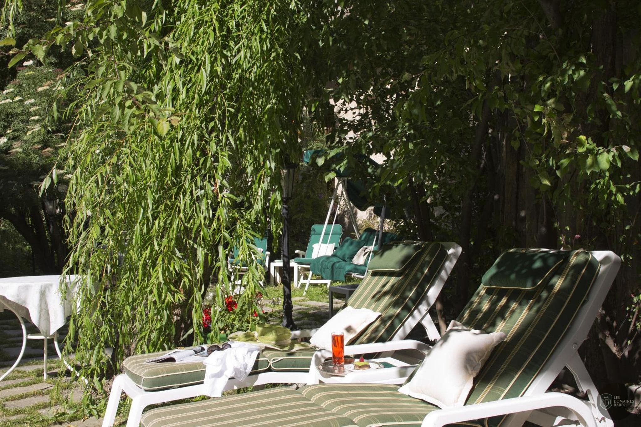 Vue extérieure de l'hôtel Auberge de Choucas à Le en Provence-Alpes-Côte d'Azur