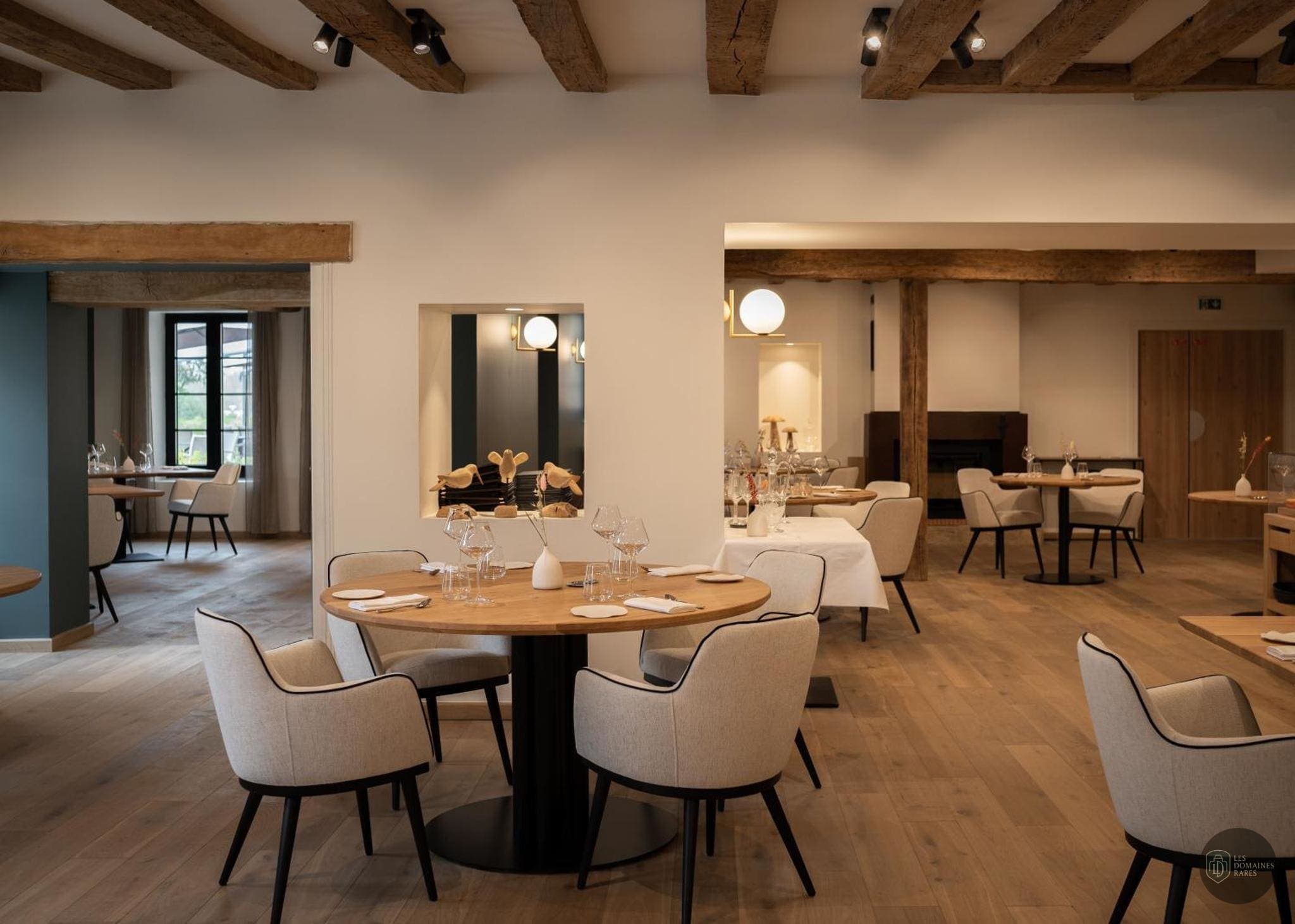 Restaurant de l'auberge Auberge de La Roussille à Niort en Nouvelle-Aquitaine - séminaire deux-sèvres (79)