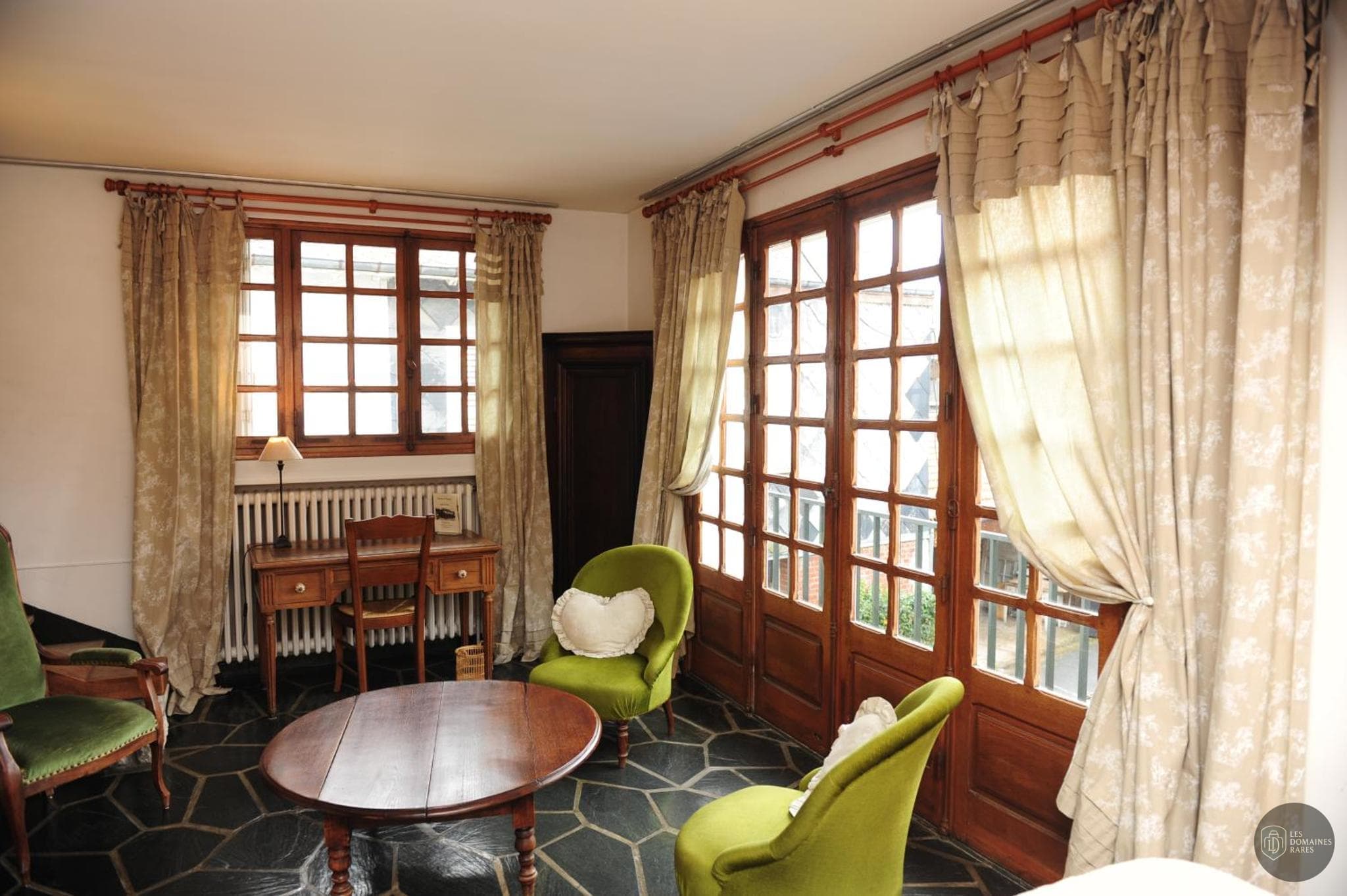 Espace intérieur de l'abbaye Auberge de l'Abbaye à Le en Normandie
