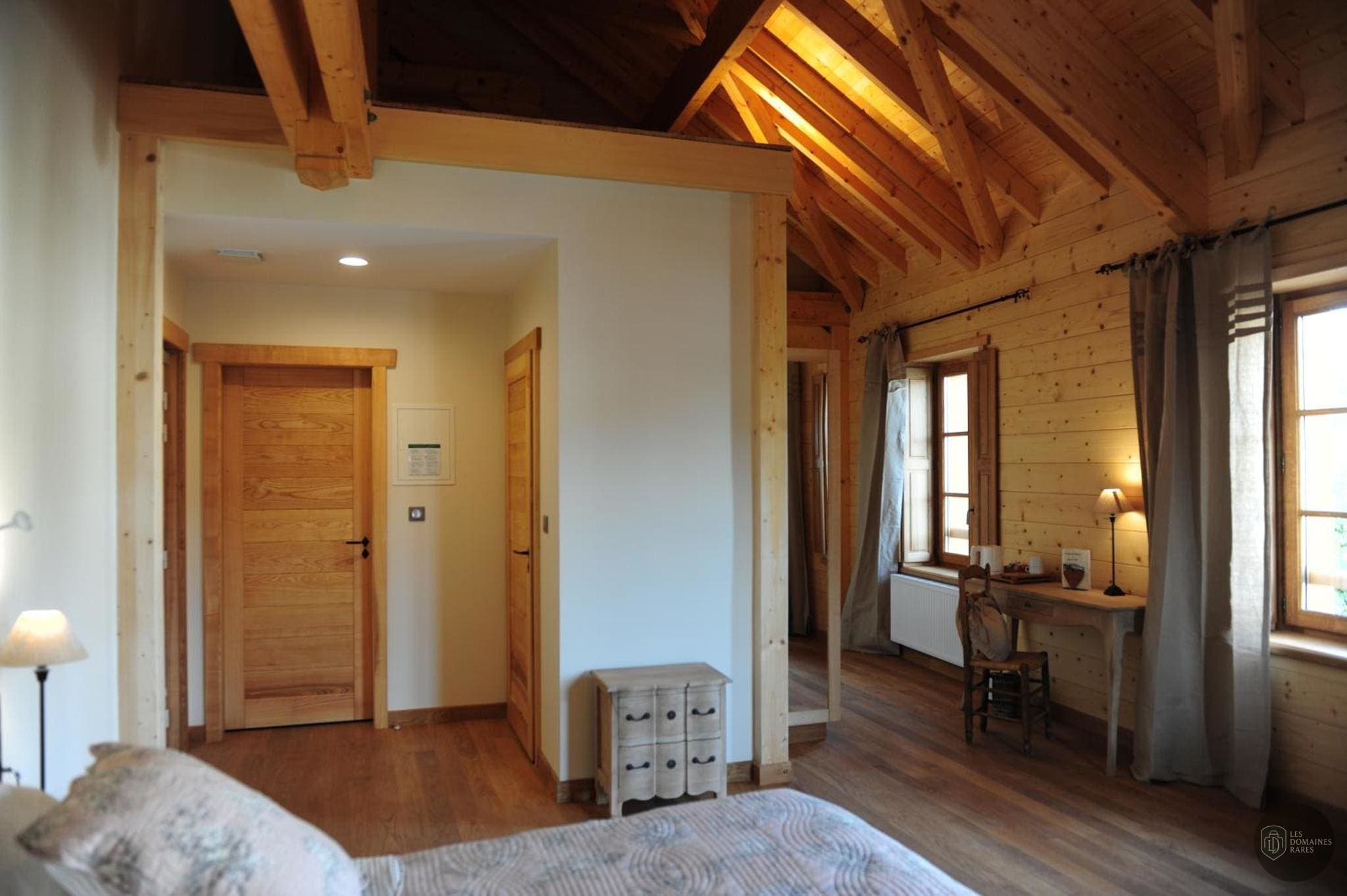 Espace intérieur de l'abbaye Auberge de l'Abbaye à Le en Normandie