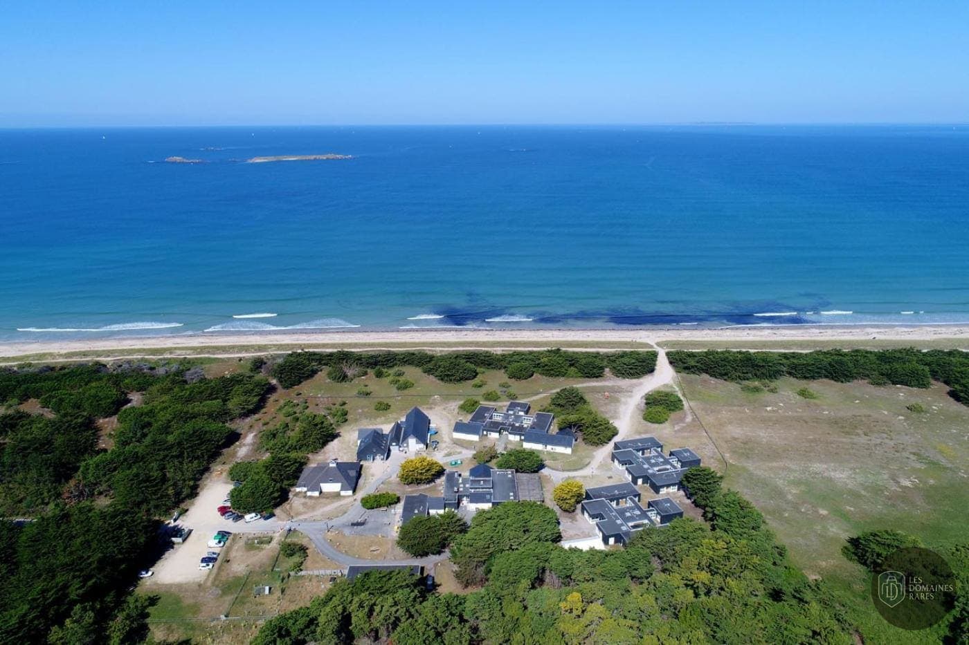 Vue extérieure de l'auberge Auberge des Dunes en Bretagne