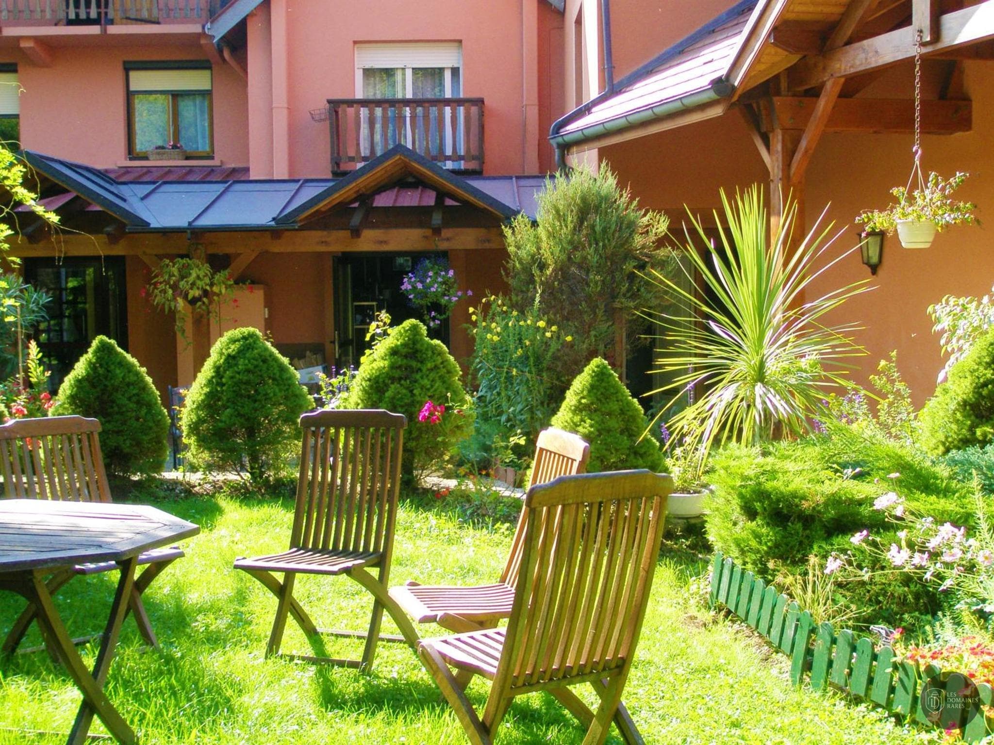 Vue extérieure de l'auberge Auberge des Gourmets à Gien en Centre-Val de Loire