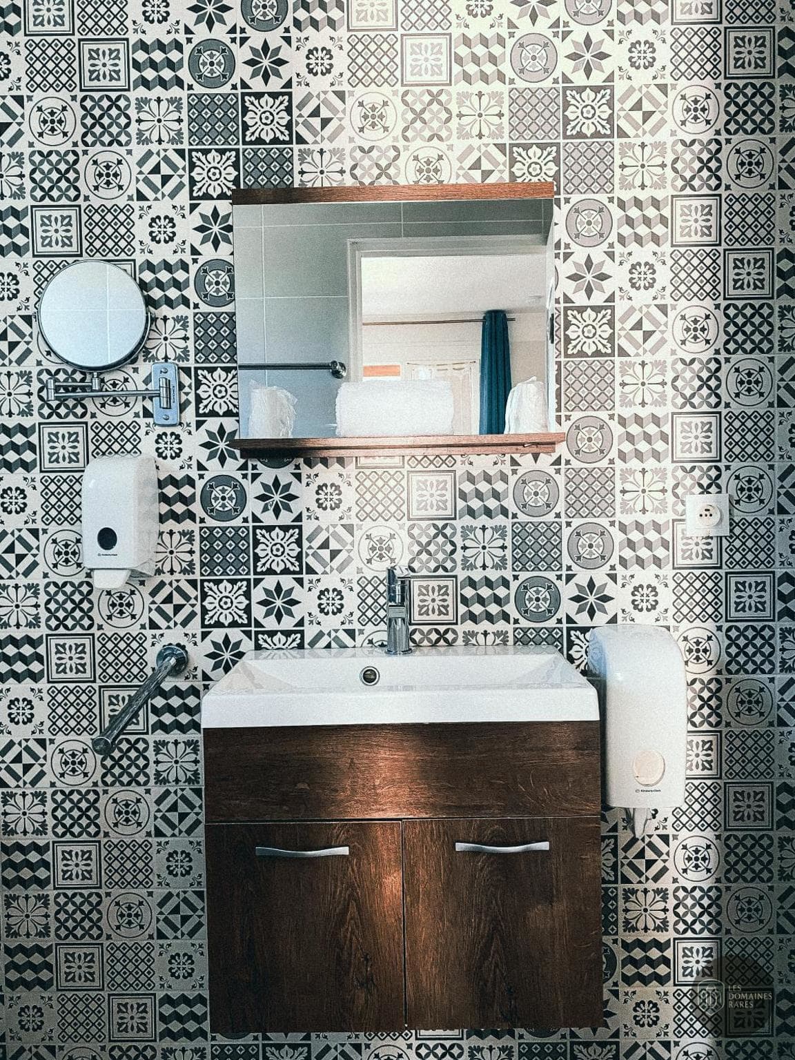 Salle de bain de l'auberge Auberge des Pins à Sabres en Nouvelle-Aquitaine
