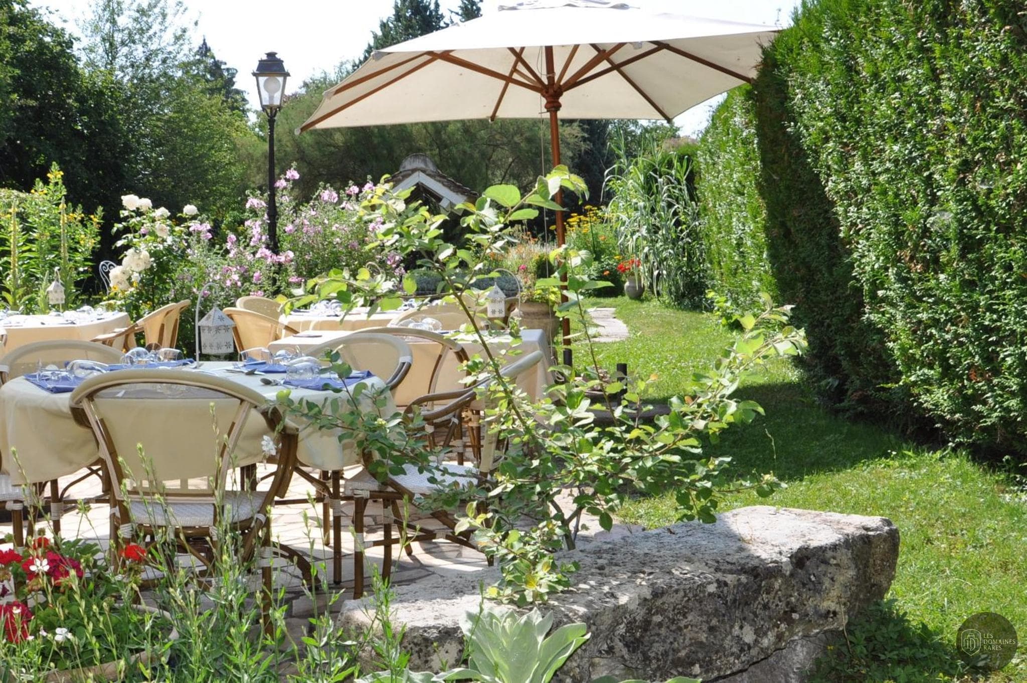 Vue extérieure de l'auberge Auberge du Centre à Chitenay en Centre-Val de Loire