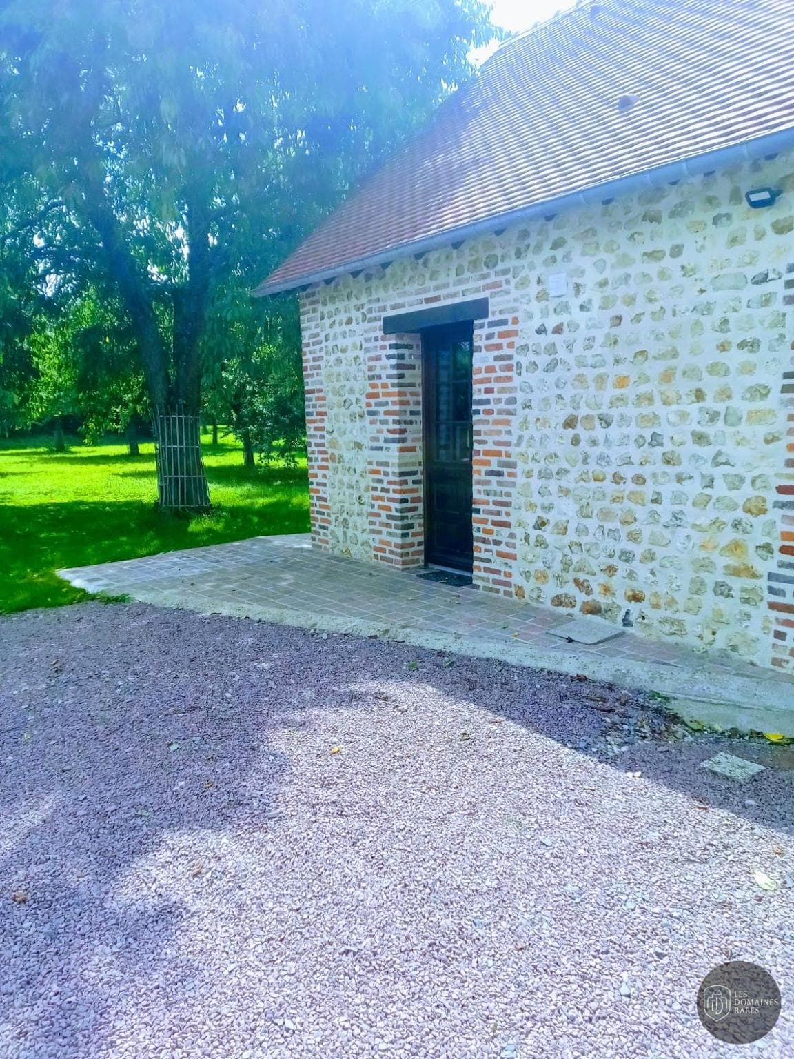 Vue extérieure de l'auberge Auberge du Pressoir à Lucey en Grand Est