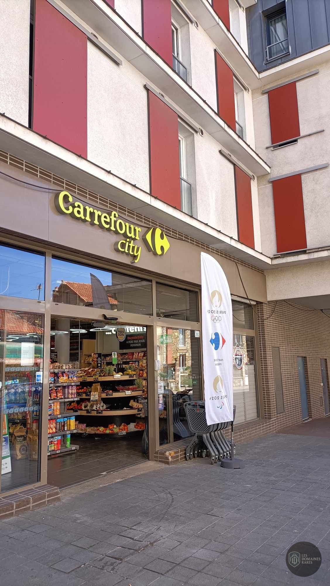 Vue extérieure du lieu Aupra Dance à Châtillon en Île-de-France