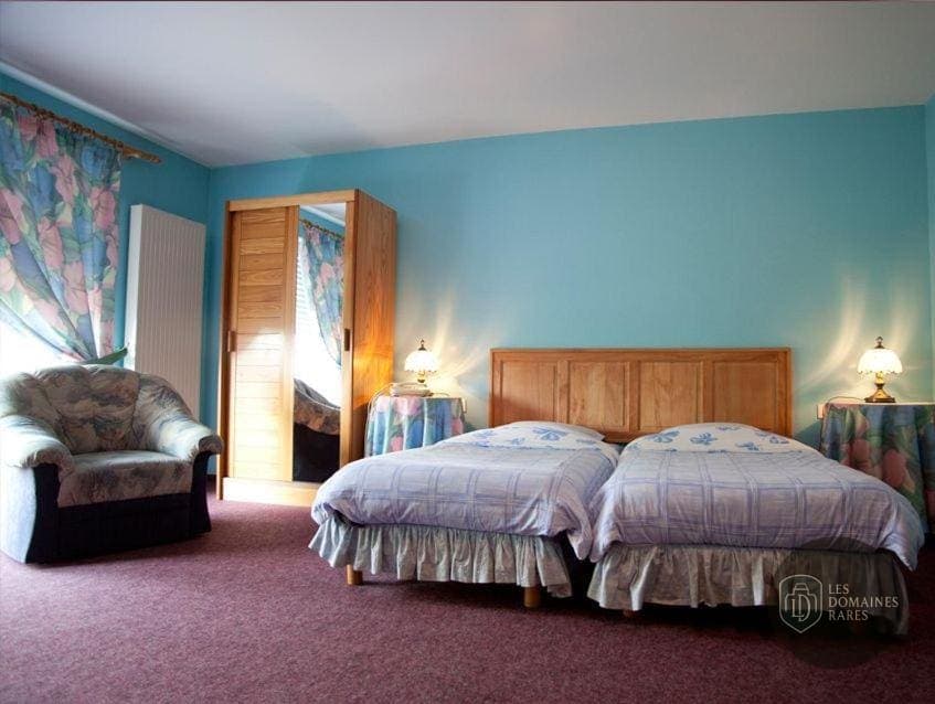 Chambre du lieu Aux Deux Barrés à Proximité en Île-de-France