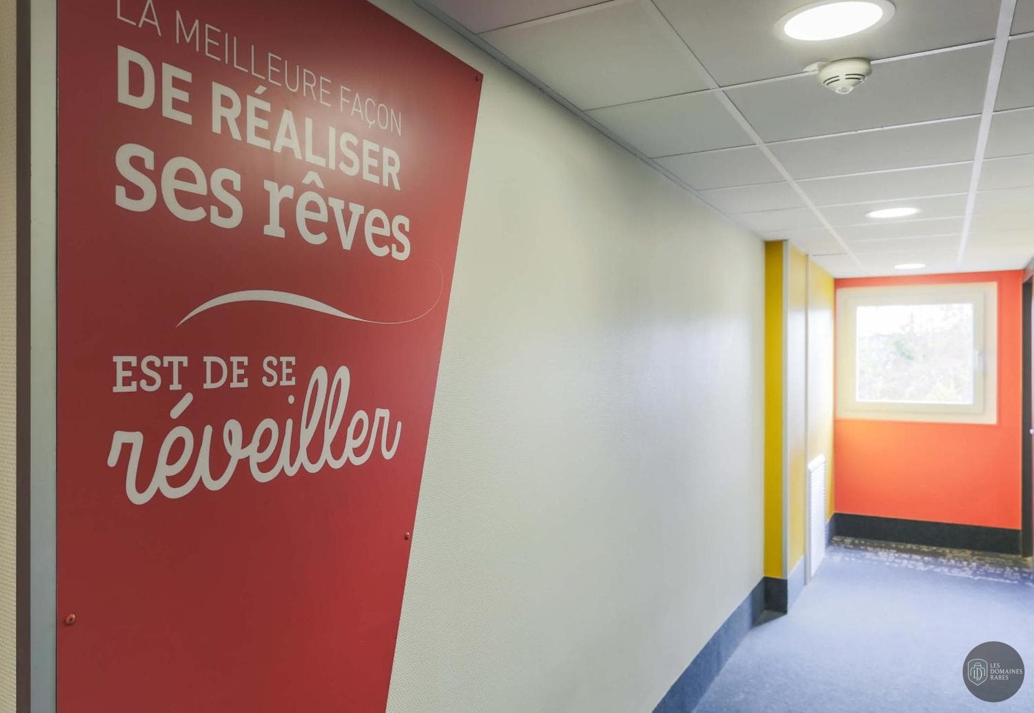 B'CoWorker Nancy — Extérieur