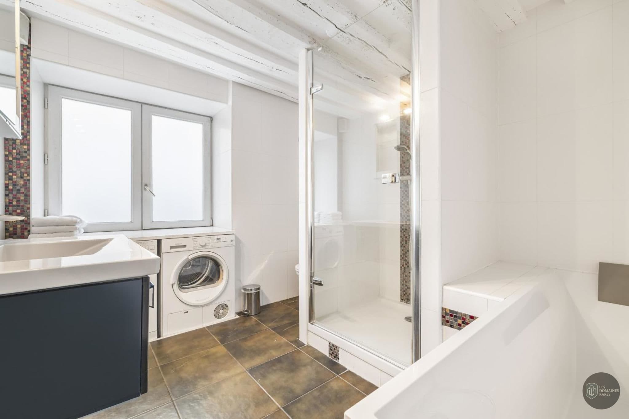 Salle de bain du lieu Bahia Tikka à Pornichet en Pays de la Loire