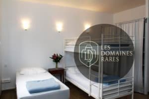 Chambre avec lits superposés