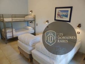 Chambre familiale avec lits superposés
