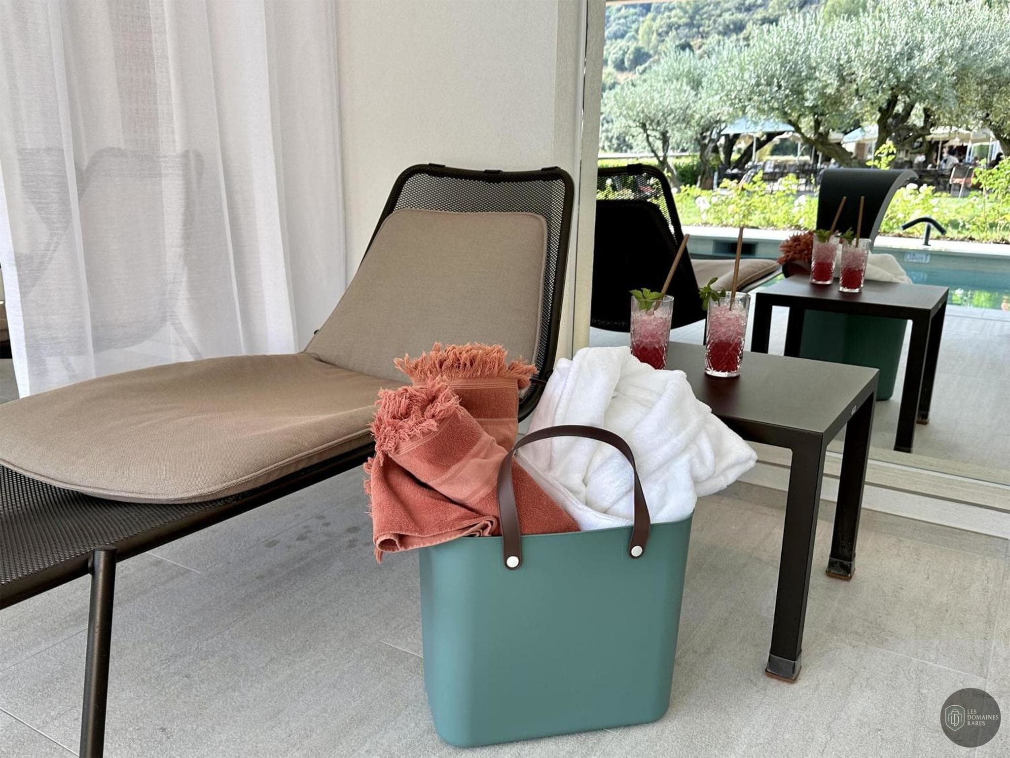 Vue extérieure de l'hôtel Bastide du Calalou à Aups en Provence-Alpes-Côte d'Azur