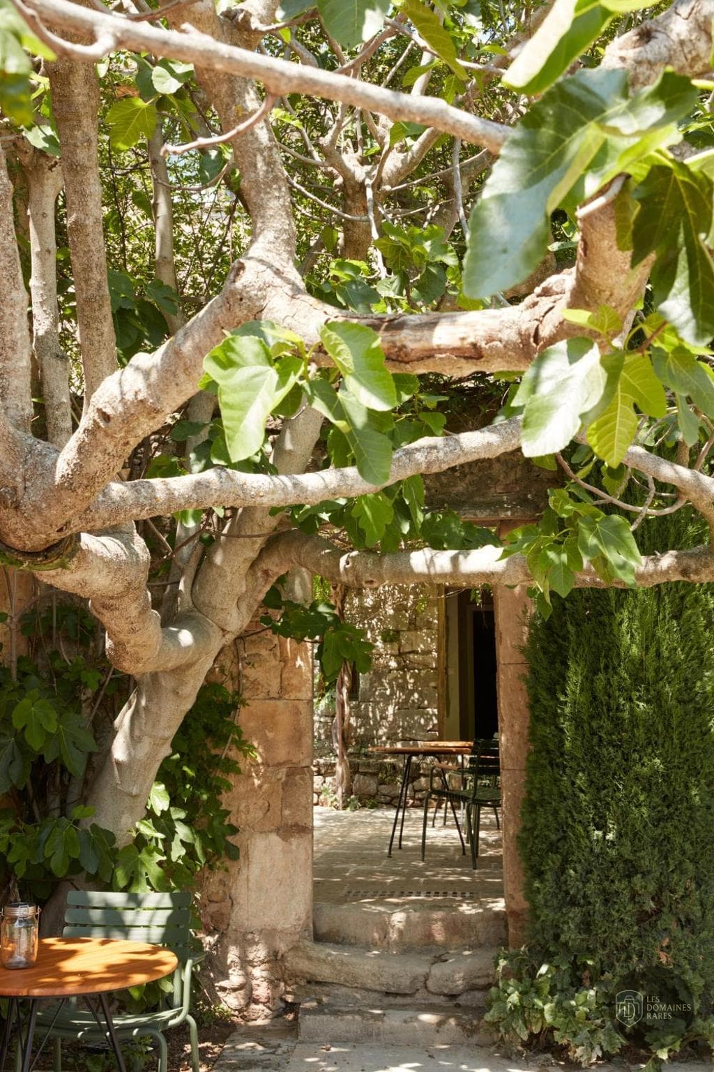 Vue extérieure de l'hôtel Bastide du Mourre en Provence-Alpes-Côte d'Azur