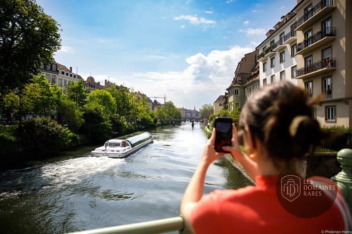 Piscine et activités du lieu Batorama à Strasbourg en Grand Est