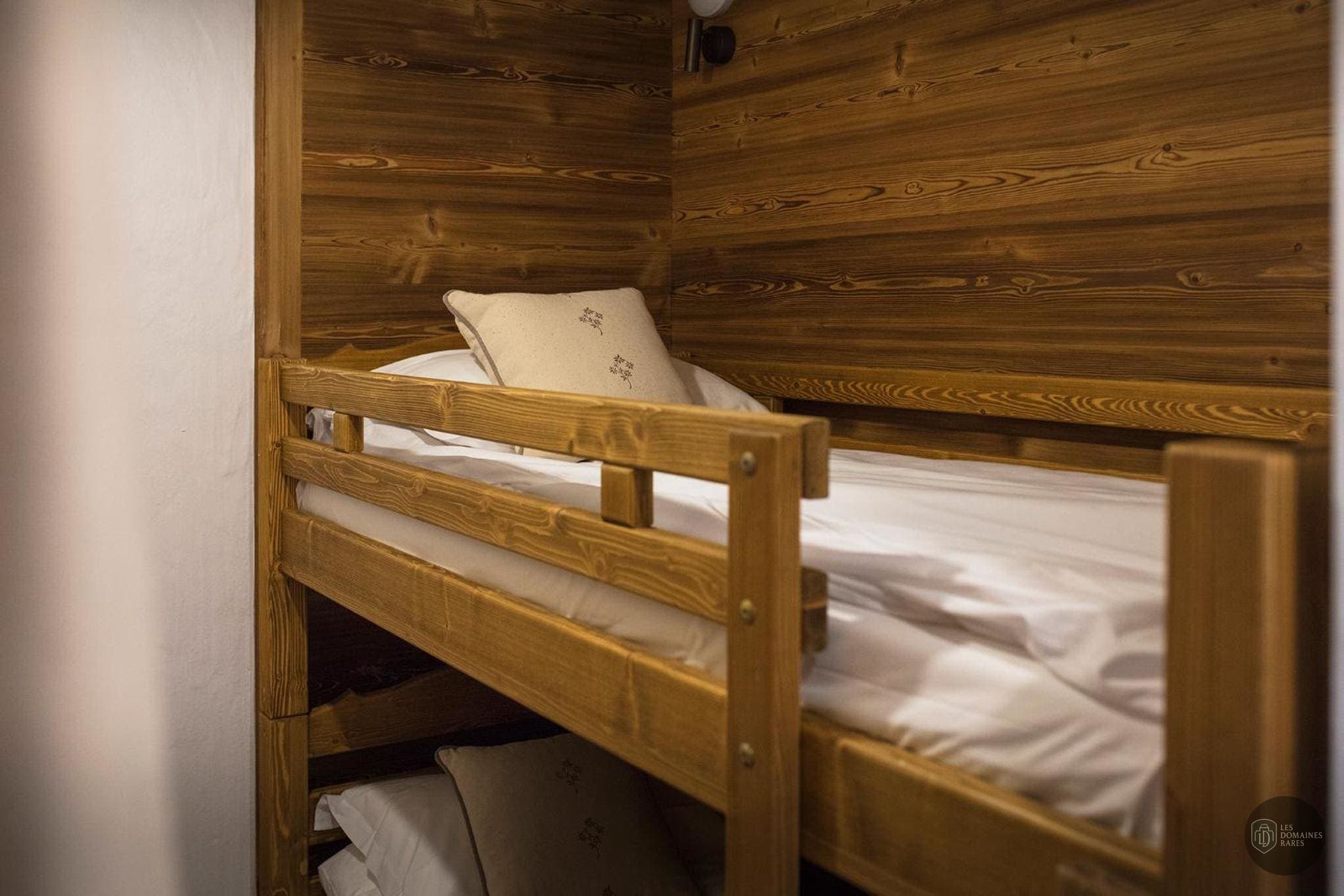 Chambre de l'espace de coworking Baya Bordeaux Les Cimes en Nouvelle-Aquitaine