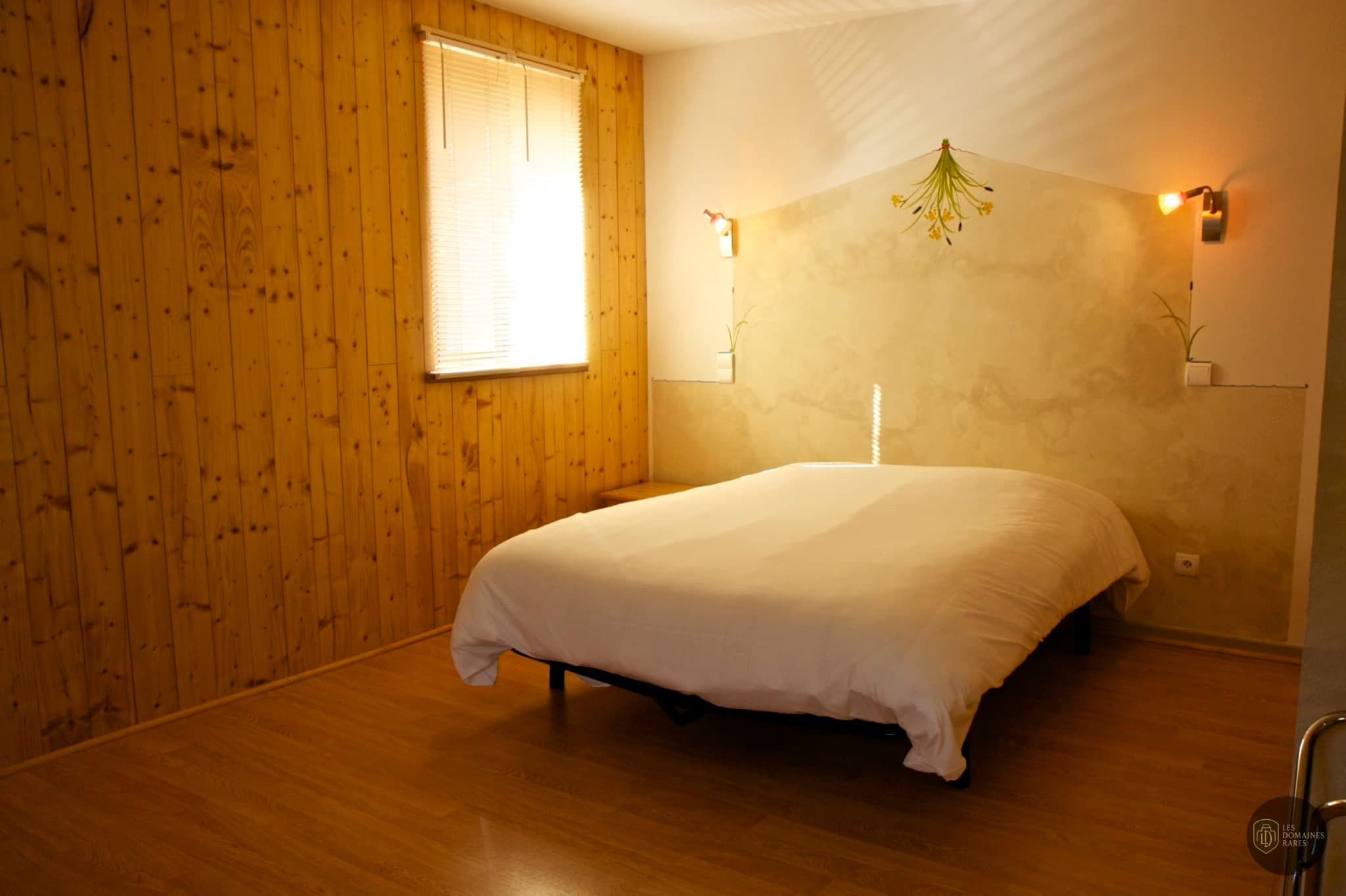 Chambre avec décor mural