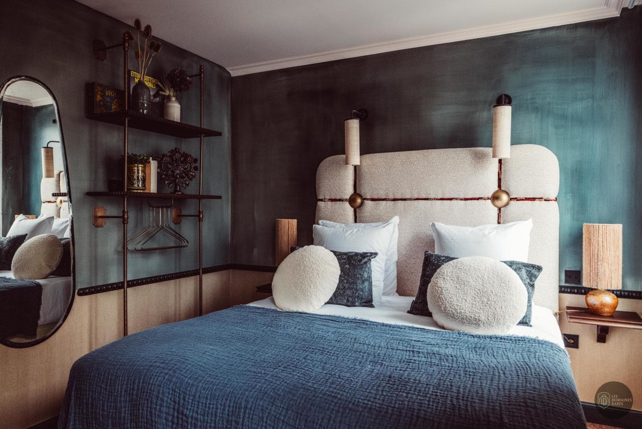 Chambre de l'hôtel Belleville en Île-de-France