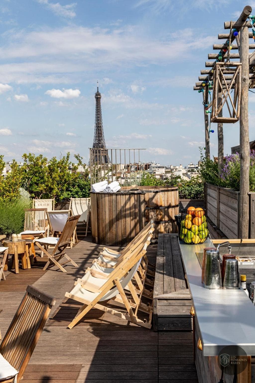 Vue extérieure de l'hôtel Brach Paris à Paris en Île-de-France