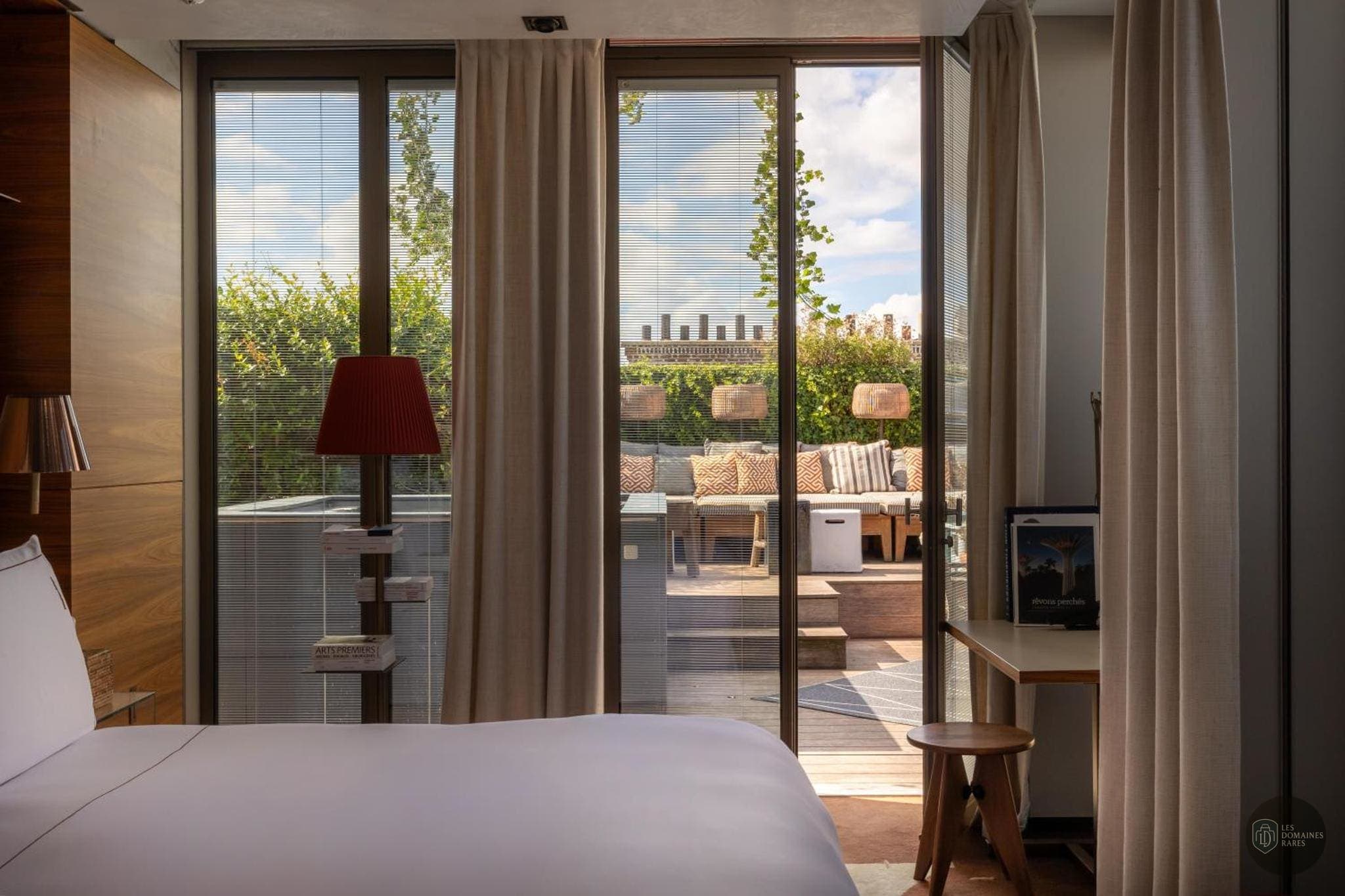 Vue extérieure de l'hôtel Brach Paris à Paris en Île-de-France