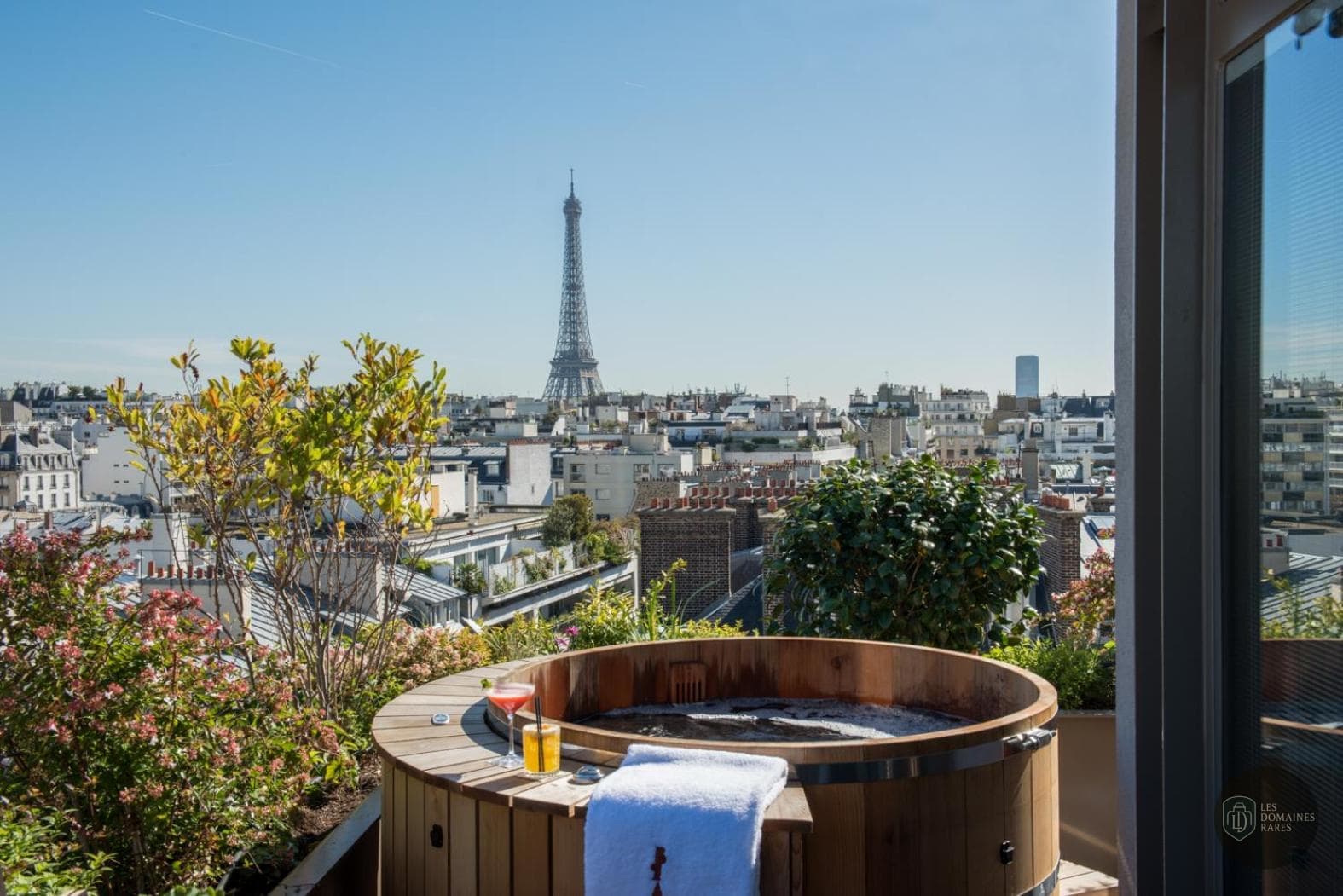 Vue extérieure de l'hôtel Brach Paris à Paris en Île-de-France