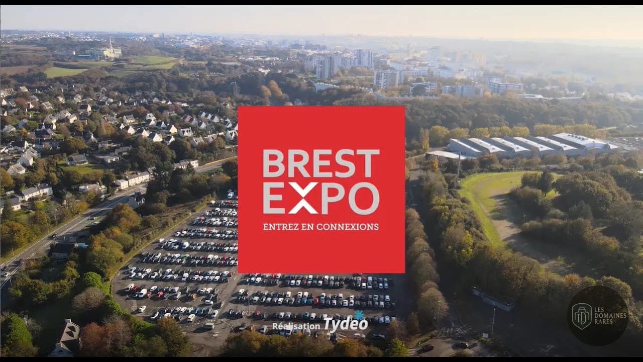 Vue aérienne Brest Expo et parking