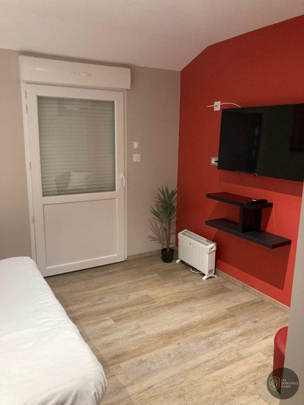 Brit Hotel Foix — Extérieur