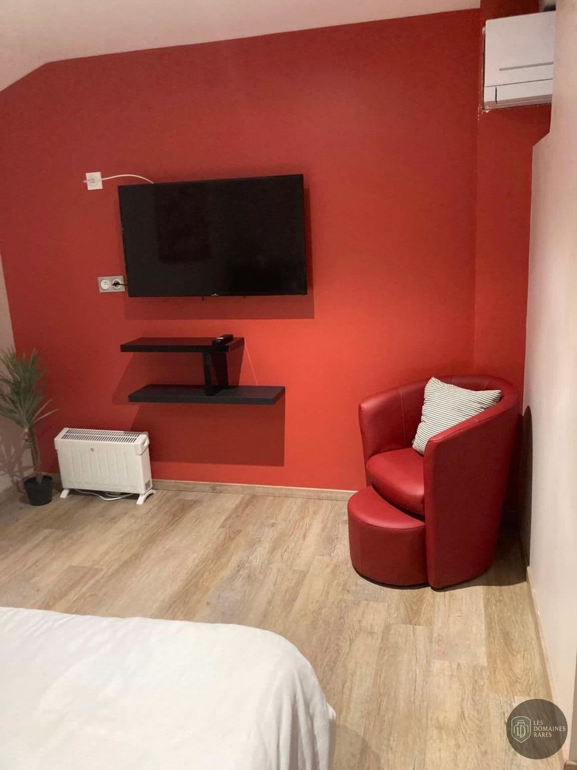 Brit Hotel Foix — Extérieur