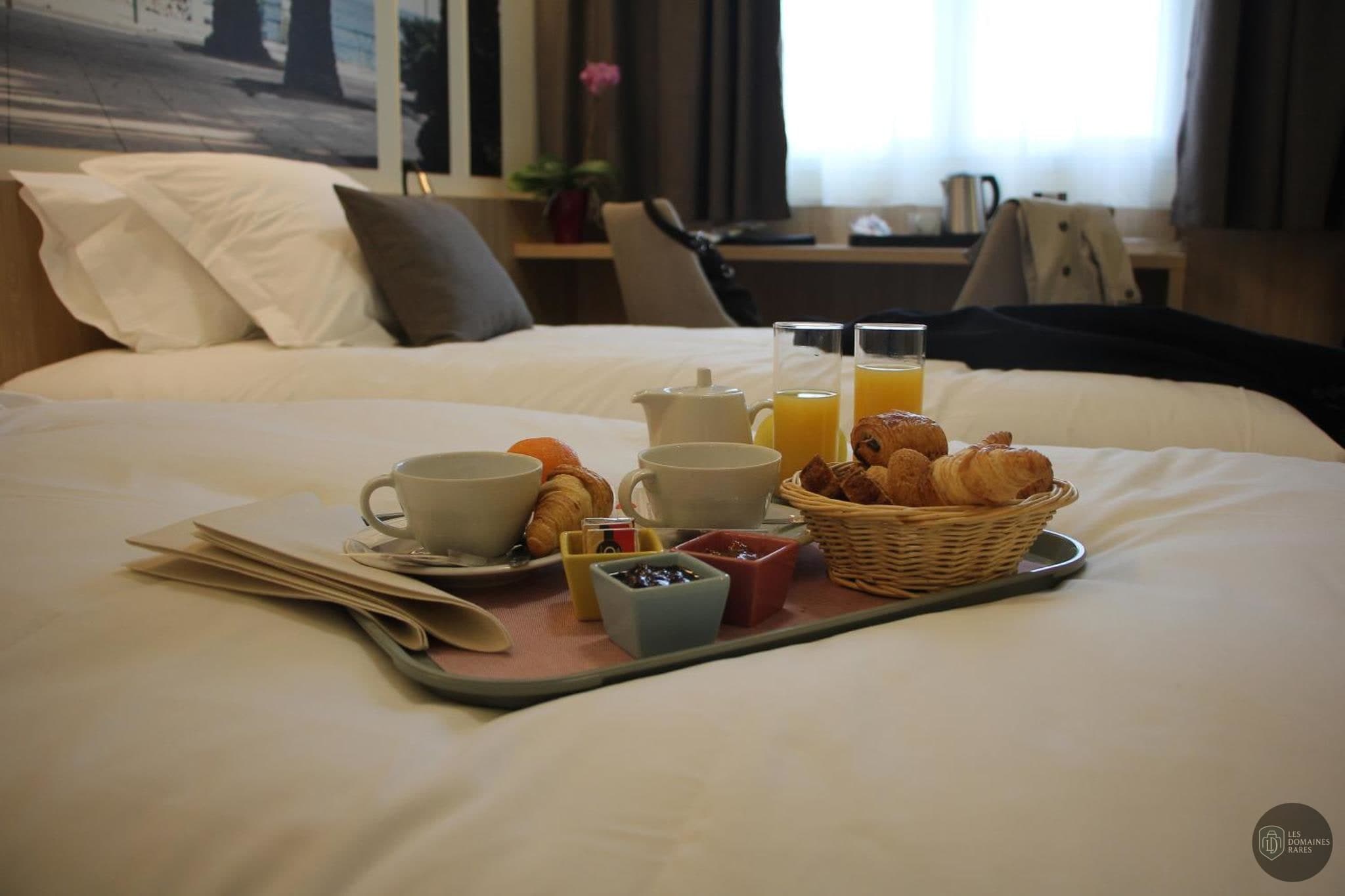 Brit Hotel Montargis — Extérieur
